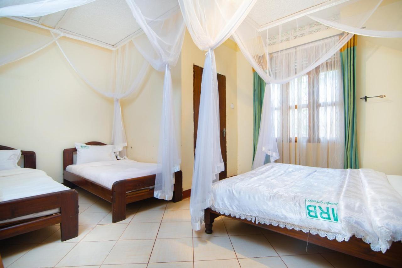 Mirembe Resort Beach Hotel Ssese Kalangala Exteriör bild