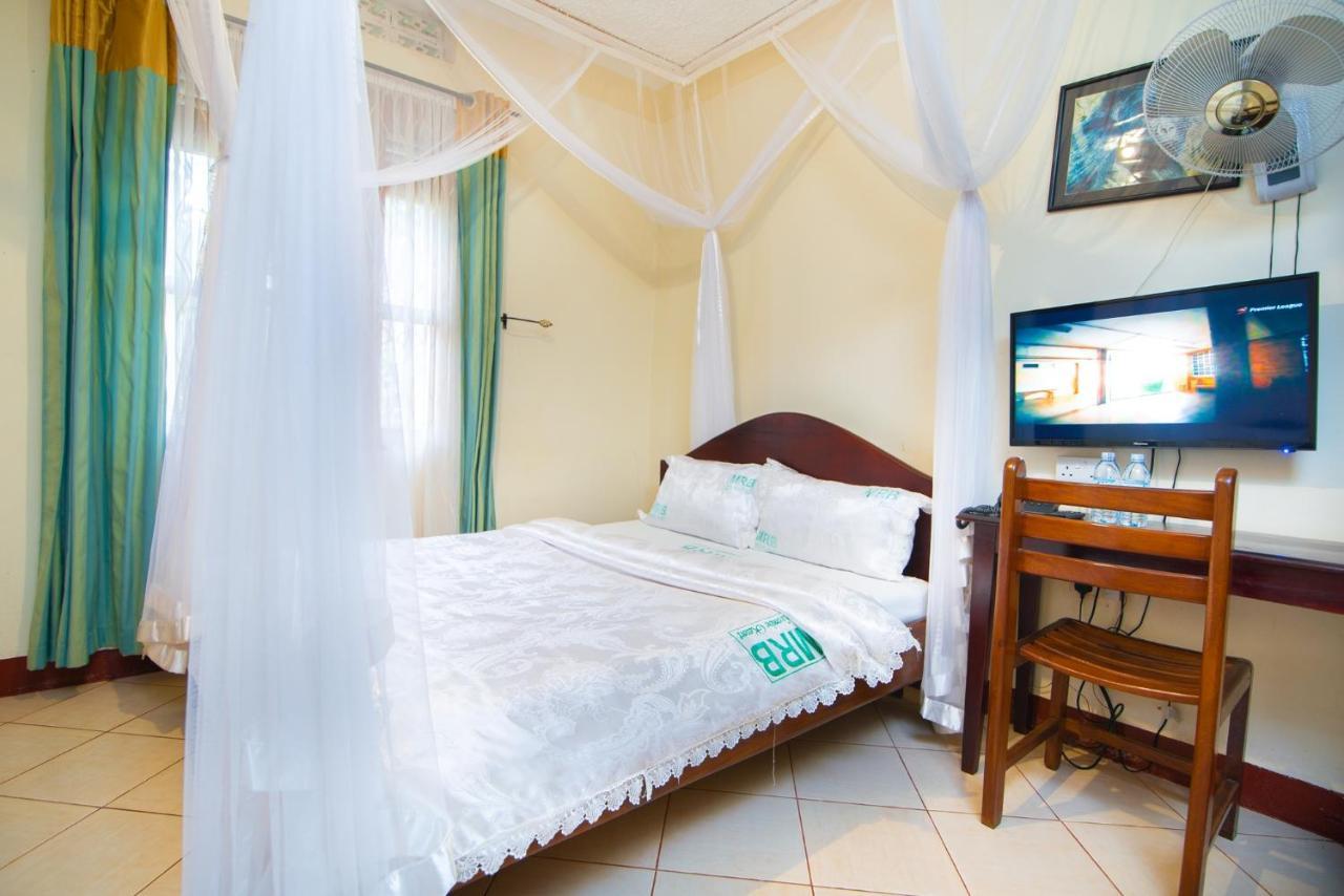 Mirembe Resort Beach Hotel Ssese Kalangala Exteriör bild