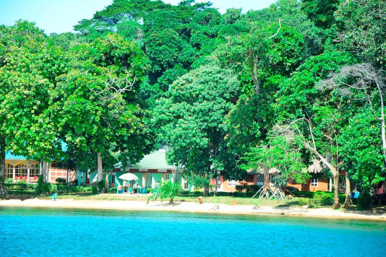 Mirembe Resort Beach Hotel Ssese Kalangala Exteriör bild